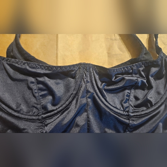 Skims Black Bralet - Picture 3 of 3